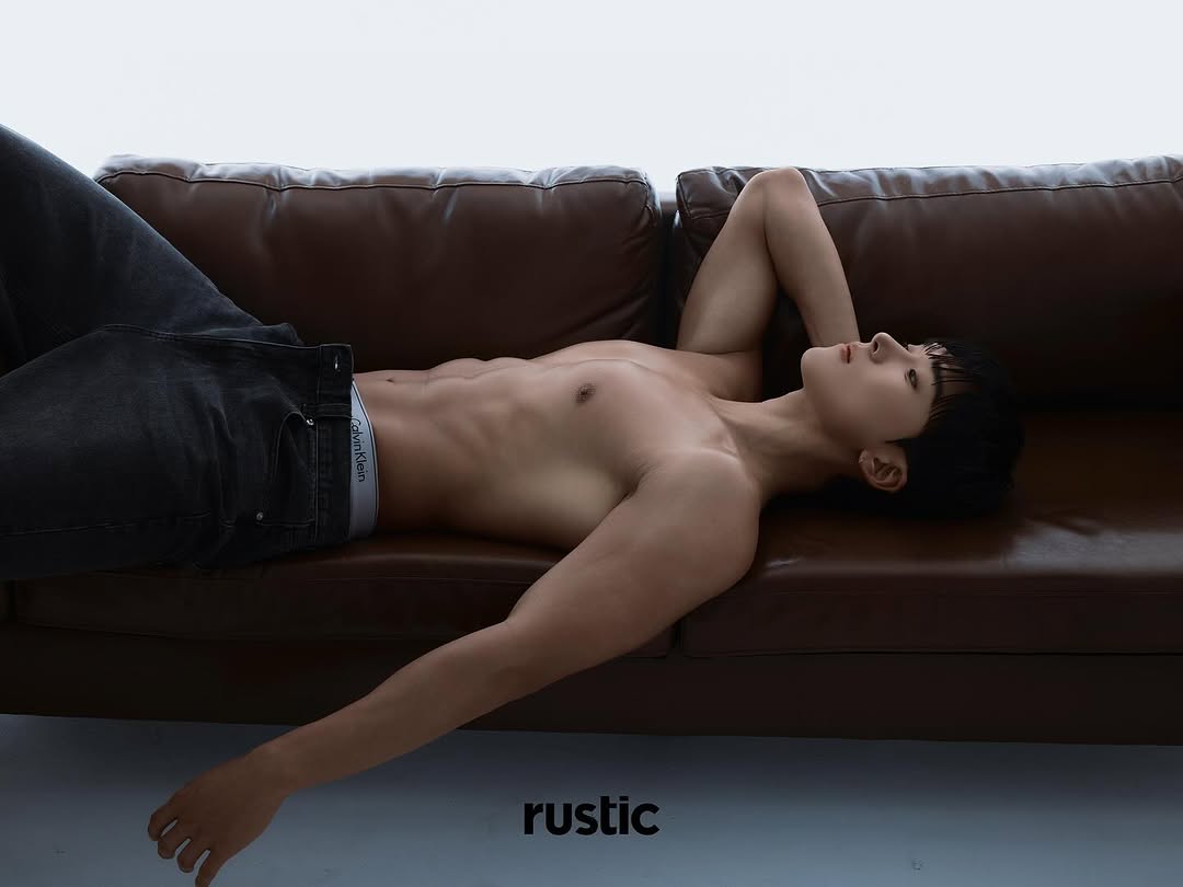 wa_sa_bi928's tweet photo. 〃250524 현준 인스타 피드 업뎃〃1
https://t.co/lWwp4an1RD https://t.co/rVSIMVZ90C