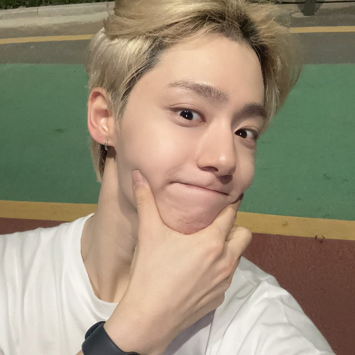 glttrbld's tweet photo. ㅤ،   𝒯his i𝚜   ❨ 💭' ❩   𝚈ukina   . ࣪✮ ִ   𝚞𝚙d𐐼ᨗtǝ    ›   #𝔟𝐥a͞irʼ𓈒࣪𝕤ː曲調်թre   ː  ⁦ #1905ㅤீੂro͞ute

Silencio todo el mundo que acaba de salir #nǝ͞w𓊆𝚜𝔭ār𝓀𓊇 de mi niña @almadifleur, si que vayan hacerle stream a la más guapa. https://t.co/9WGk2Rtyxa