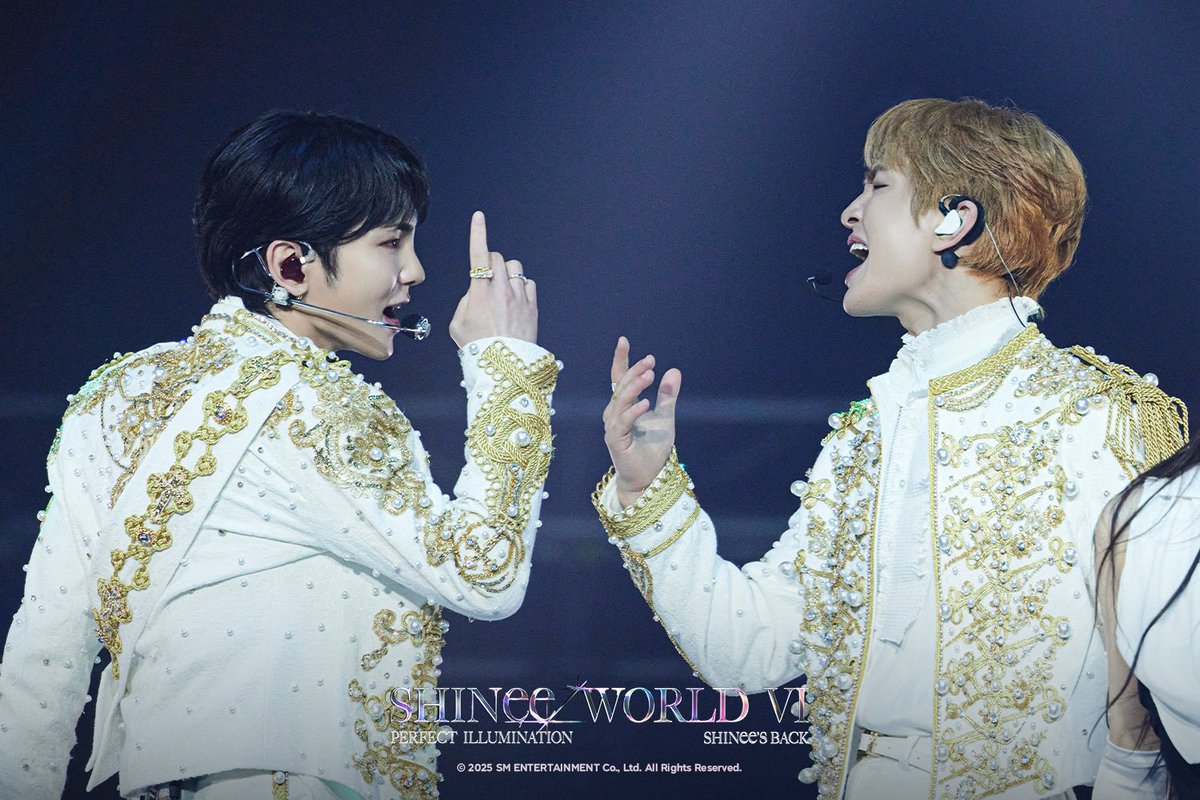 ◠◠🍬 (@sweetlittlekey) on Twitter photo 