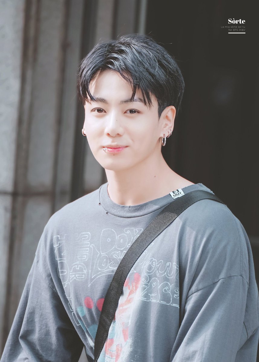 uaymW24JbXjKqLW's tweet image. 89line関西
　♥️Army、エンジン、LUNE♥️
　     グク✨️TAKI✨️NI-KI
　　タキぺん❌ブロックします！
　　アオリン　レオ、ガク💗

#大人ARMYさんと繋がりたい
#ARMYさんと繋がりたい
#ENGENEと繋がりたい
#LUNEと繋がりたい
#大人LUNEと繋がりたい
#aoringと繋がりたい
#aoen好きな人と繋がりたい