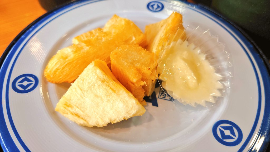 キャッサバ芋フライ ¥250（一般くら寿司価格） ソロモン諸島の料理