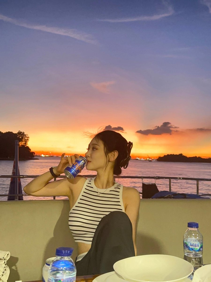 Grace40713's tweet photo. Enjoy the beautiful sunset on weekends https://t.co/LDsvUcENig