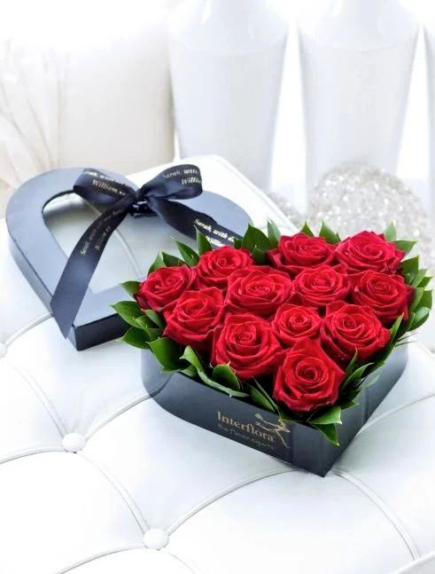 #تاريخ_اليوم 
#رسالة_لقلبك
#كلام_من_القلب
#كلام_من_ذهب 

25\5\2025     

أنا المميز والغالي اللي ماله ثمن 
أنا الفارقه والنادره وقلبي عظيم 
أنا الغير والصح والأصح والمحبه 
أنا الحقيقه العميقه المثيره الأميره .....🤍     

#اهداء_ل أميره الحربي 

🤍🕊#الفجر
