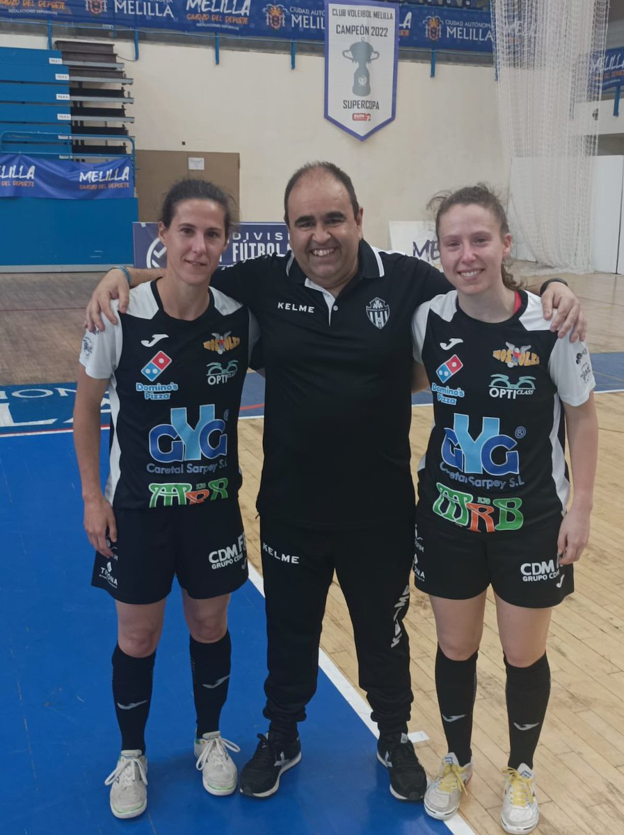Un placer competir contra vosotras durante tantas y tantas temporadas ligueras
Dos leyendas de <a href="/FSFMostoles/">MRB MÓSTOLES FSF</a> y de nuestro futbol sala femenino
Os deseo lo mejor en el futuro 
Inma 🌟 Celia 🌟 
Gracias por todo