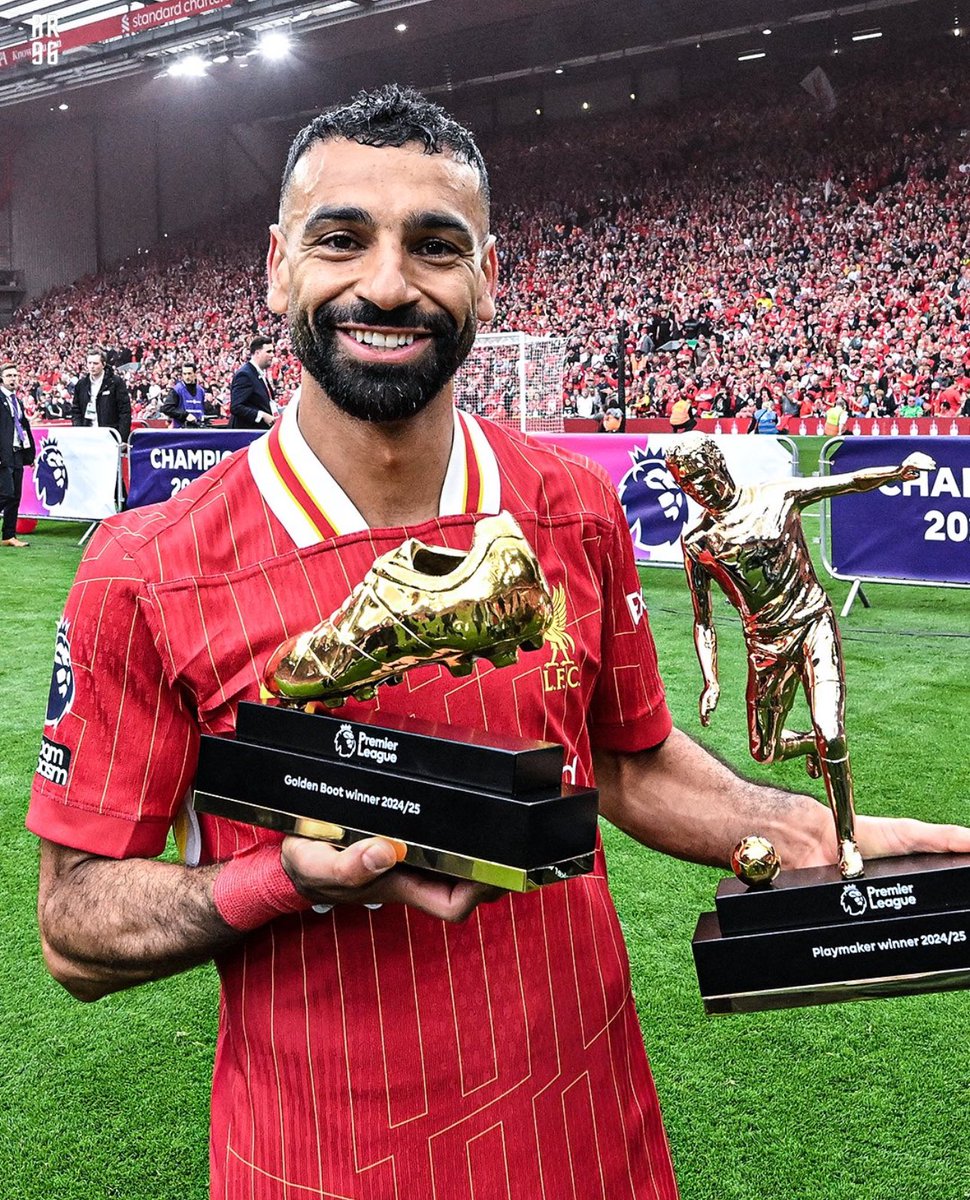 idextratime's tweet photo. ✅ RESMI : Mohamed Salah menjadi pemain PERTAMA dalam sejarah Premier League yang meraih penghargaan ini dalam satu musim.

🎖️Player of the season (pemain terbaik)
🎖️Golden boot (goal terbanyak)
🎖️Playmaker winner (assist terbanyak)

Diborong coy.. 👏🏼😲 https://t.co/rQK2vac2Lh