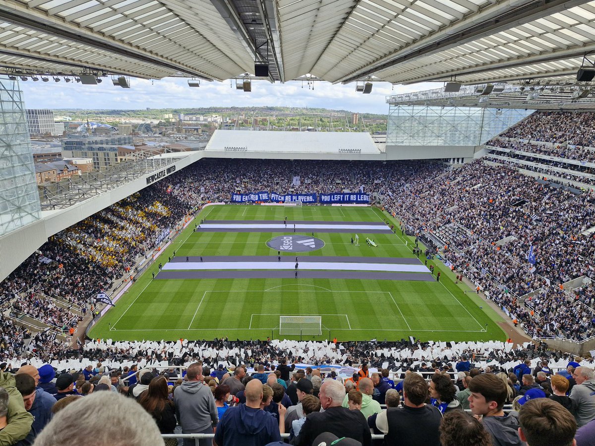 A fantastic away day! Up the toffees 👏👏👏🍻🍻🍻🍻