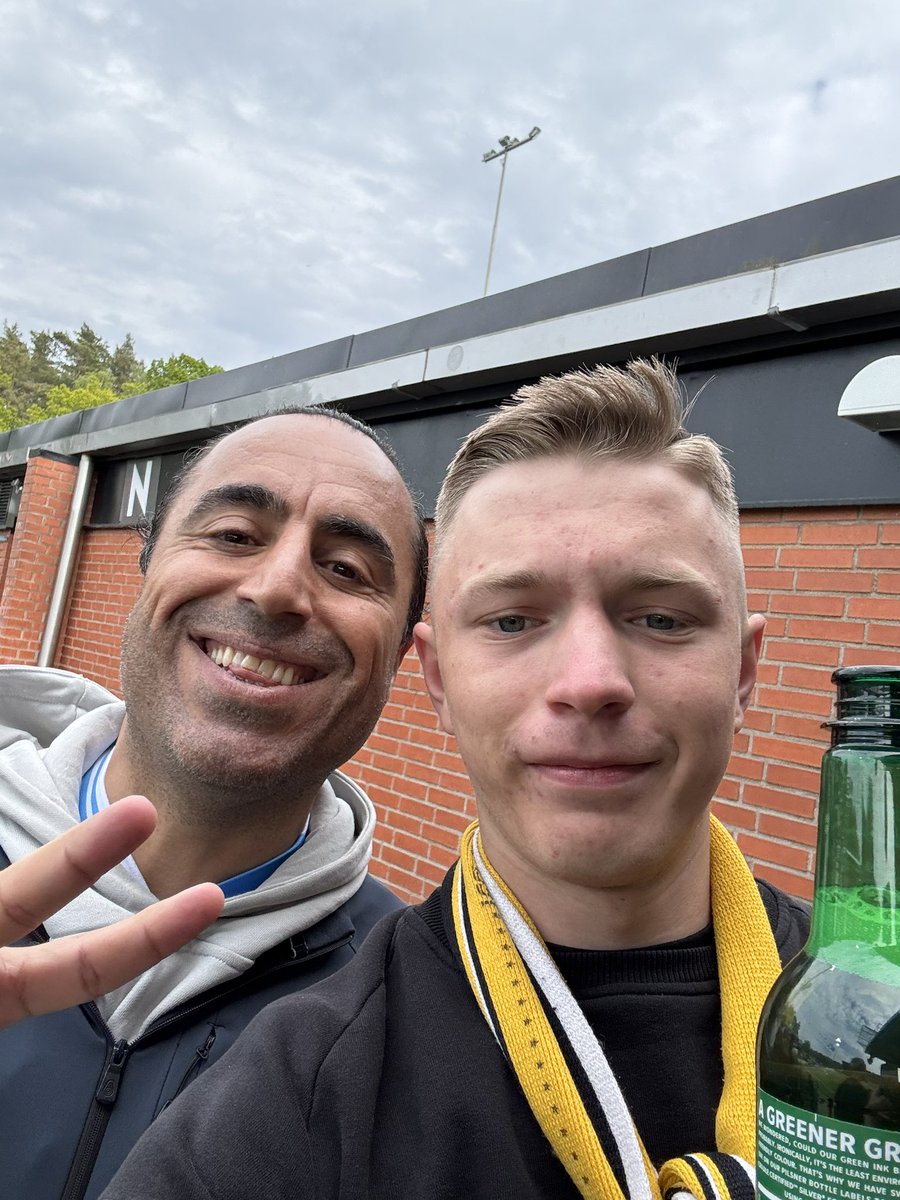 FilipWidell1's tweet photo. De är ett jävla özz🖤💛 https://t.co/uDyDcVRGpn