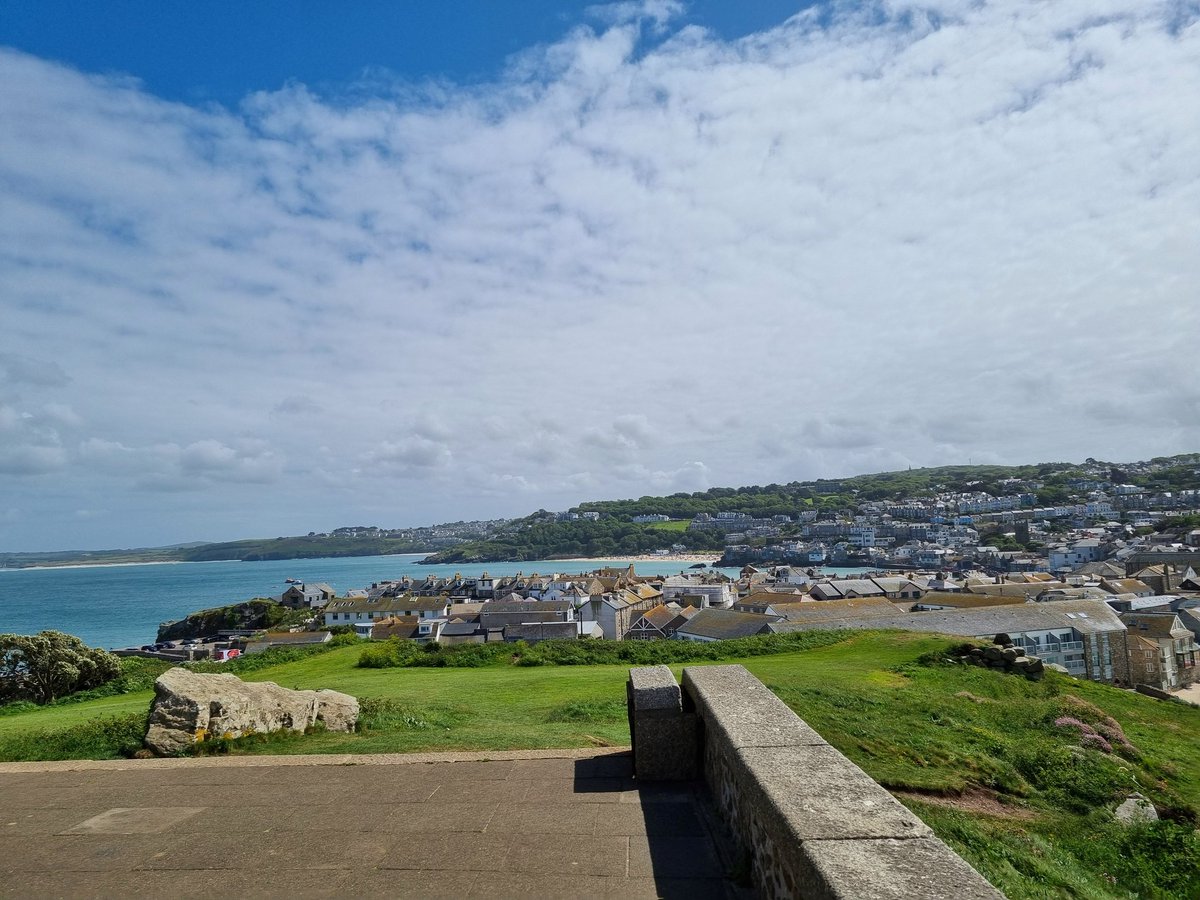 DanMidghall3D's tweet image. The south coast is lovely but why does everyone drive a Tesla down here fr