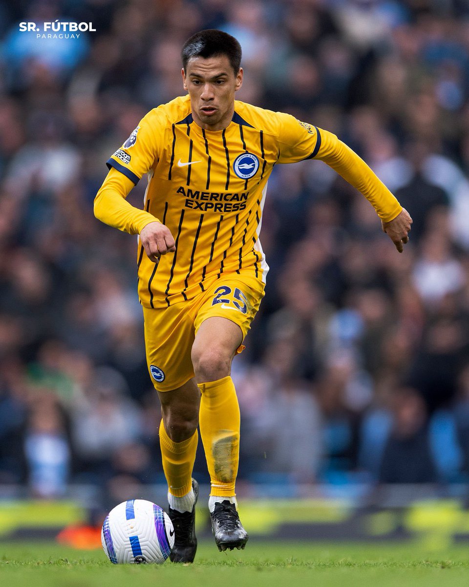 Con gol de Diego Gómez, Brighton derrota 4-1 al campeón de la Europa League, Tottenham.