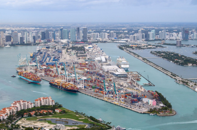 eMerge Americas (@emergeamericas) on Twitter photo Startups Win $100,000 Each To Improve Cargo Ops At PortMiami
Read ➡️ zurl.co/DWECh via <a href="/SFBJNews/">South Florida Business Journal</a>
#eMergeAmericas #FloridaTech #Innovation #GlobalTech Startups Win $100,000 Each To Improve Cargo Ops At PortMiami
Read ➡️ zurl.co/DWECh via <a href="/SFBJNews/">South Florida Business Journal</a>
#eMergeAmericas #FloridaTech #Innovation #GlobalTech