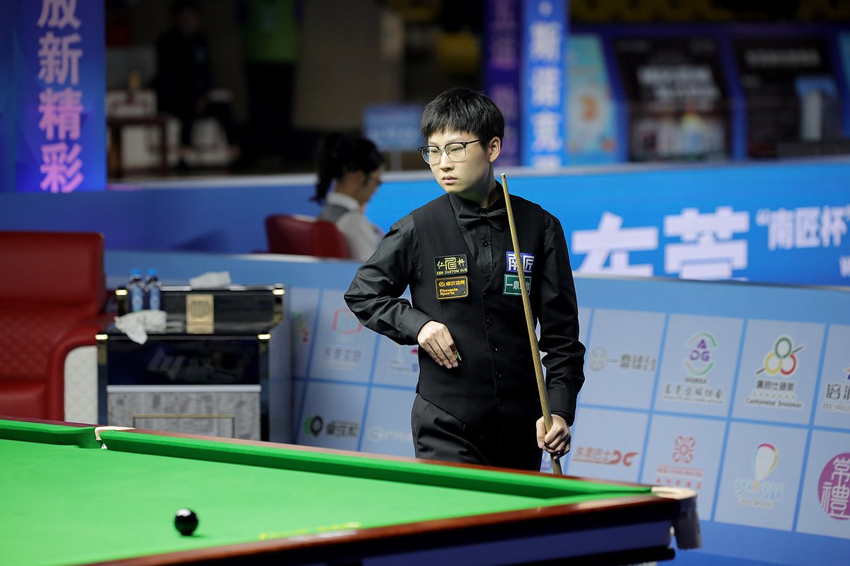 THE LAST 4⃣

Check out our day six report as the semi-final line-up was set at the 2025 World Women's Snooker Championship in Dongguan Changping.

womenssnooker.com/the-last-four/

Mink Nutcharut 🇹🇭 v Baipat Siripaporn 🇹🇭
Bai Yulu 🇨🇳 v Xia Yuyin 🇨🇳

We are also down to the last four in