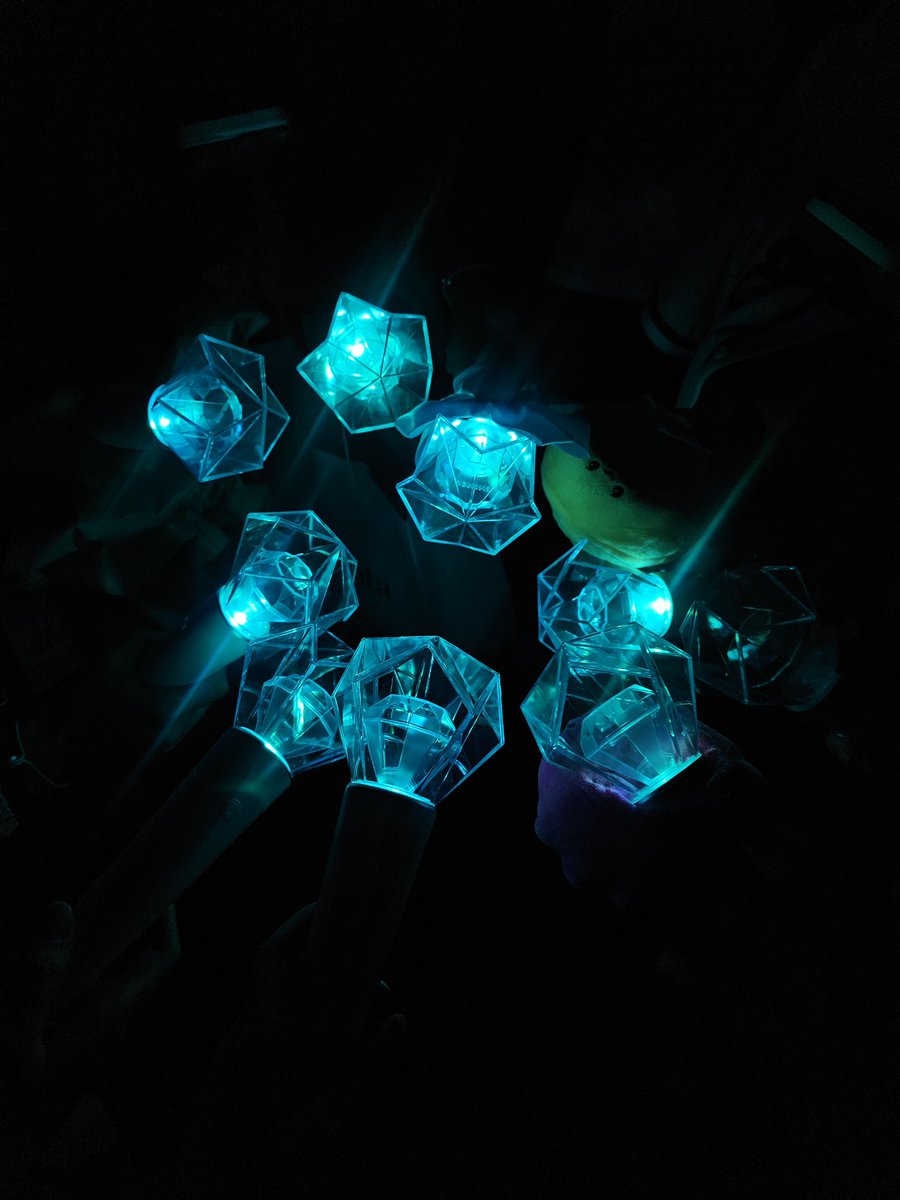 _ONEWDREAM tweet picture