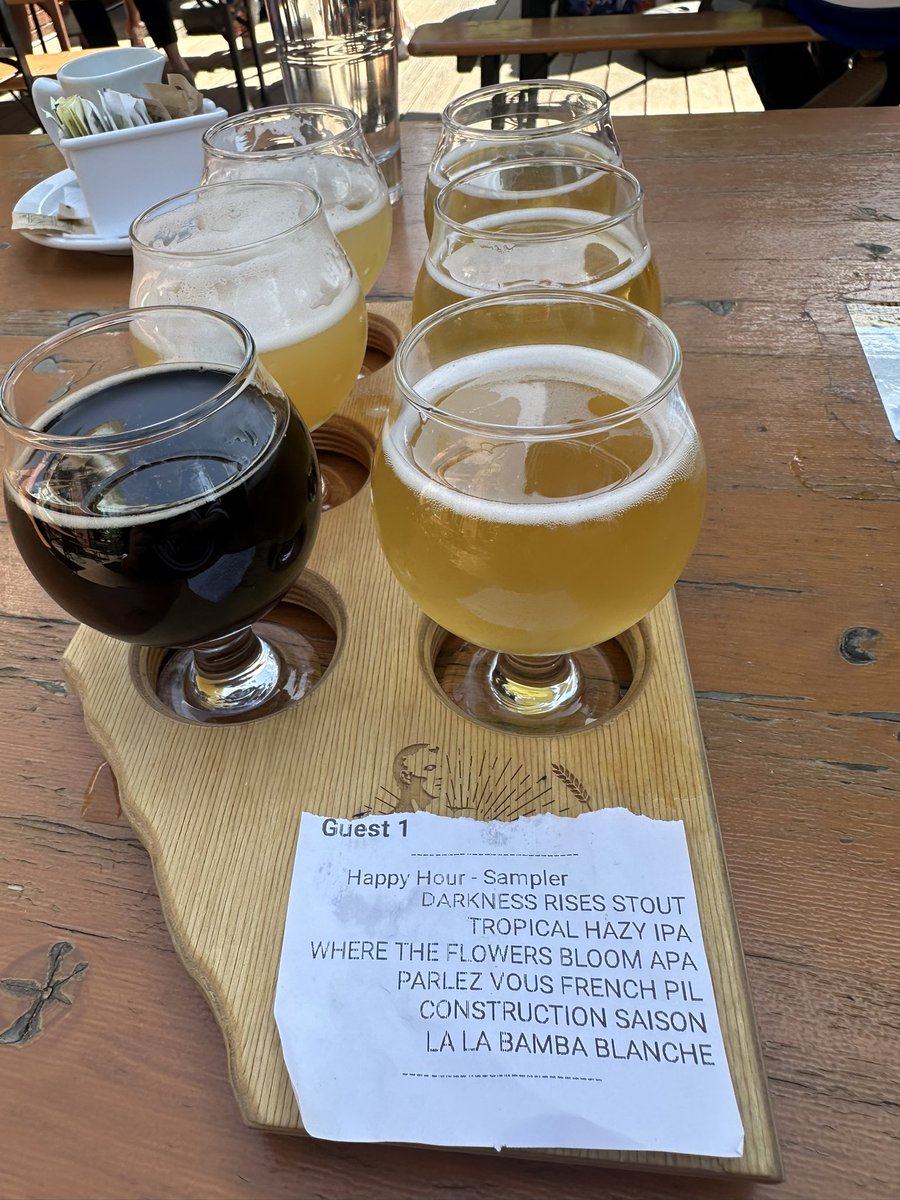 Breakfast brunch before the big game.. #canigetawinya