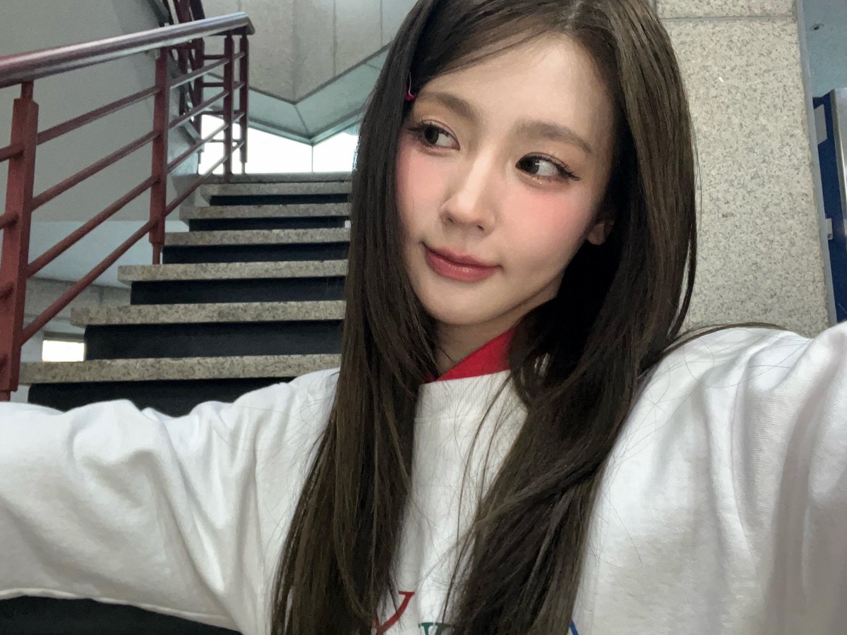 𝑠𝑎𝑛♥︎면 tweet media