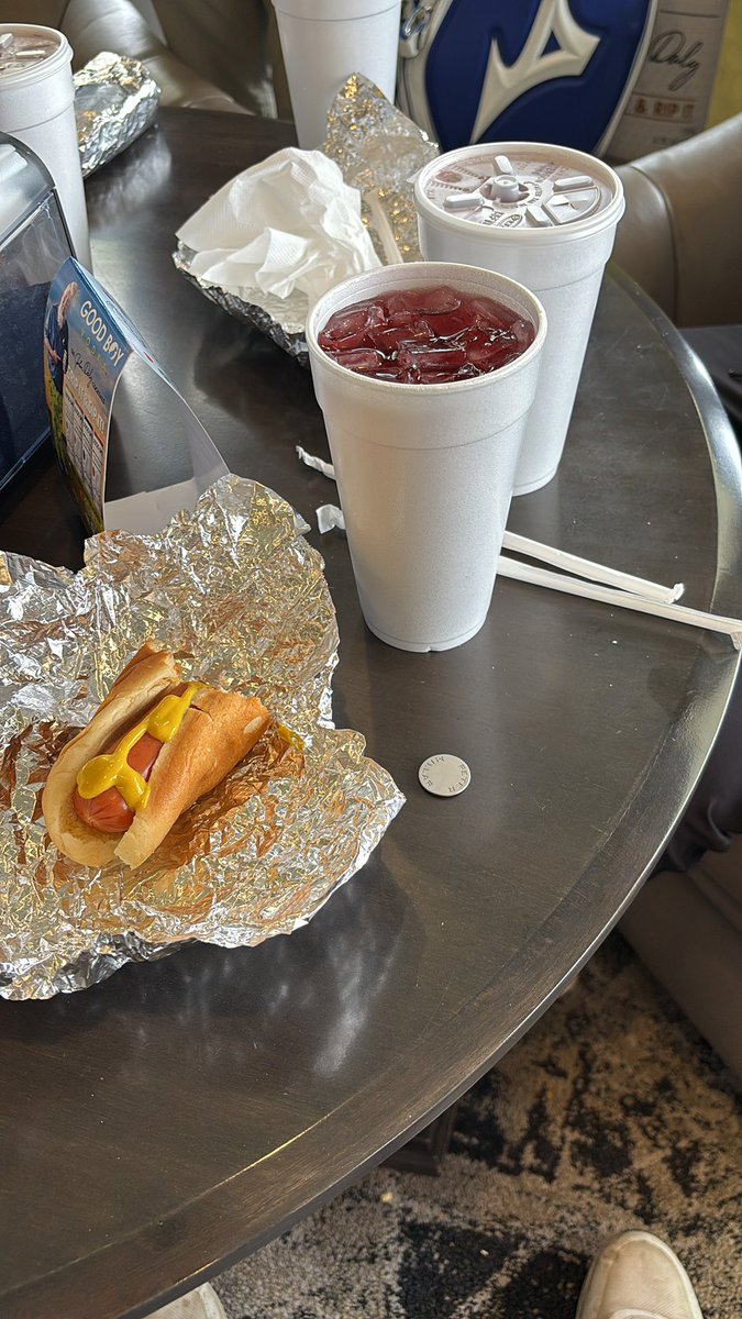 Fusion, dogs, Pete marker. Cheers fellas