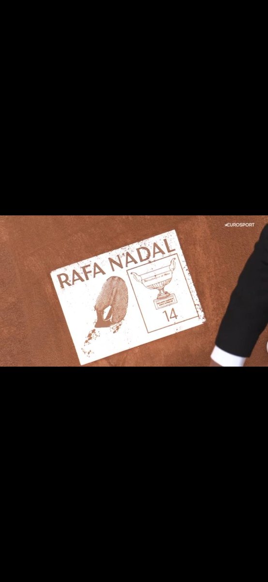 Rafa__Fuentes's tweet photo. La France a été à la hauteur de la légende de Rafa Nadal. Un hommage plein de classe. Vous avez été de vrais chevaliers. Merci.

#RafaNadal #VamosRafa https://t.co/uLvY1rchEE