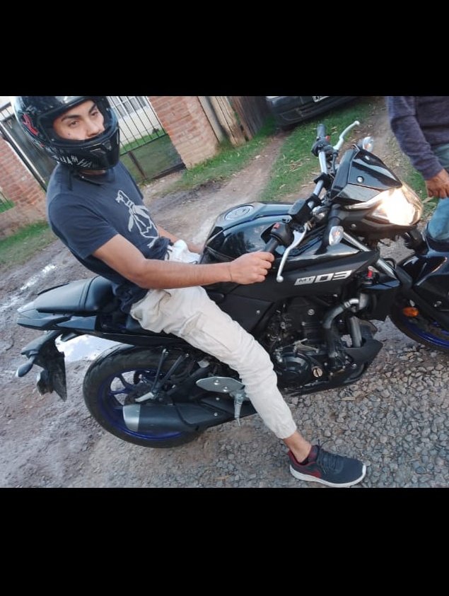 No lo puedo creer,más que ser mi familia fuiste y siempre seras mi amigo,me quedo con los lindos momentos que pasamos juntos,me quedo con los recuerdos,fuiste una gran persona,me hacias reir,me hiciste pasar cosas lindas y te voy a recordar,siempre presente pachu🕊❤️‍🩹