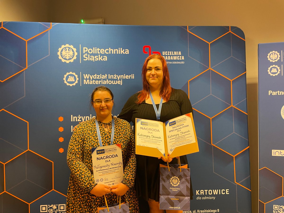 Katarzyna Starzak (@katarzynastarz5) on Twitter photo So glad I could have shared my results at a student conference in Katowice. All thanks to <a href="/monikatopa/">Monika Topa-Skwarczyńska</a> the beneficient of the LIDER project and <a href="/JoannaOrtyl/">Joanna Ortyl</a> our team's supervisor 🦷🧪🔬 So glad I could have shared my results at a student conference in Katowice. All thanks to <a href="/monikatopa/">Monika Topa-Skwarczyńska</a> the beneficient of the LIDER project and <a href="/JoannaOrtyl/">Joanna Ortyl</a> our team's supervisor 🦷🧪🔬