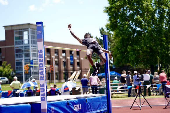 RashadBryant_'s tweet image. Blessed for this journey with my brothers ! #statechamp #highjump 🥈