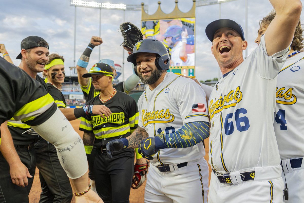 Savannah Bananas tweet media