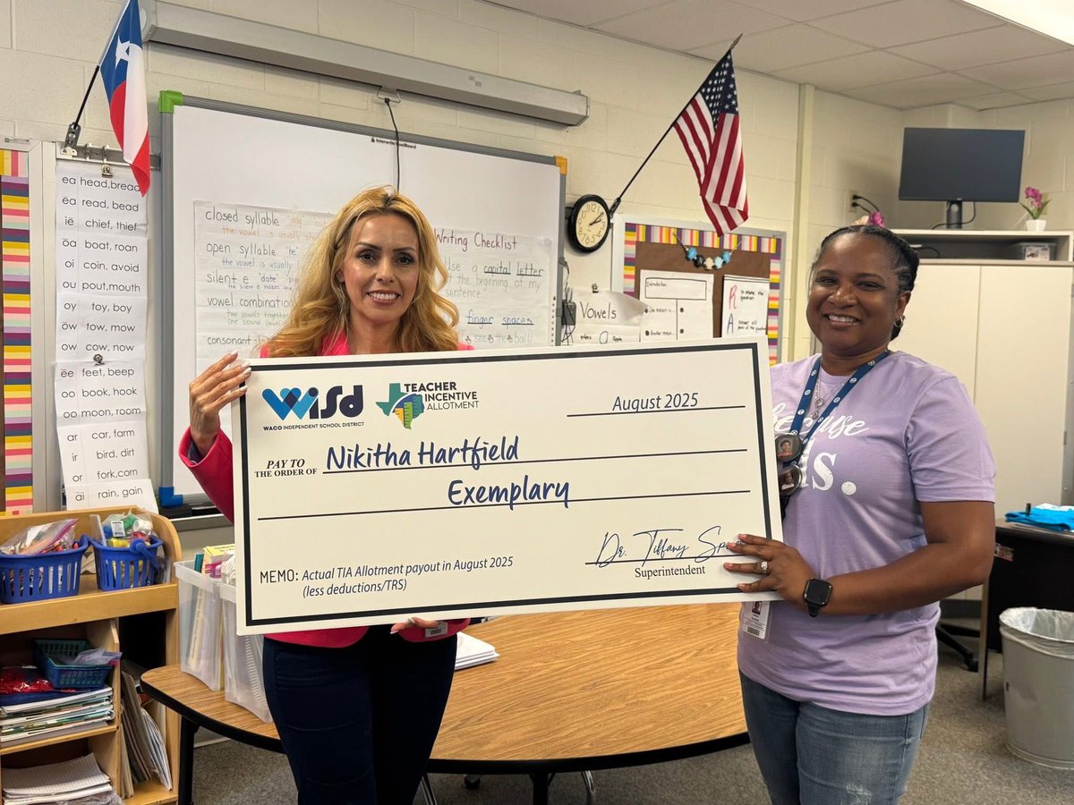 That's wifey right there! Any and everything for the kids🎉
I'm learning from the best!!