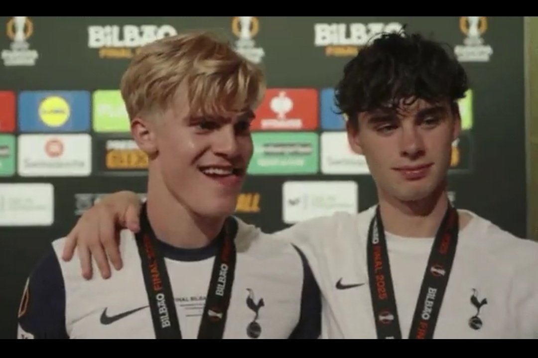 GungeInKit tweet media