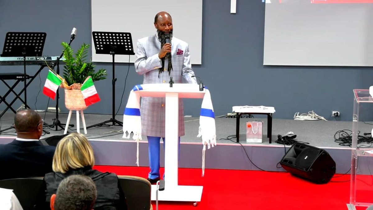 Huge tumor has just instantly dissolves just by one decree by THE MEGA MIGHTIEST MIGHTIEST PROPHETS OF THE LORD all the way from Italy Milano 

#GlobalHealingPrayer