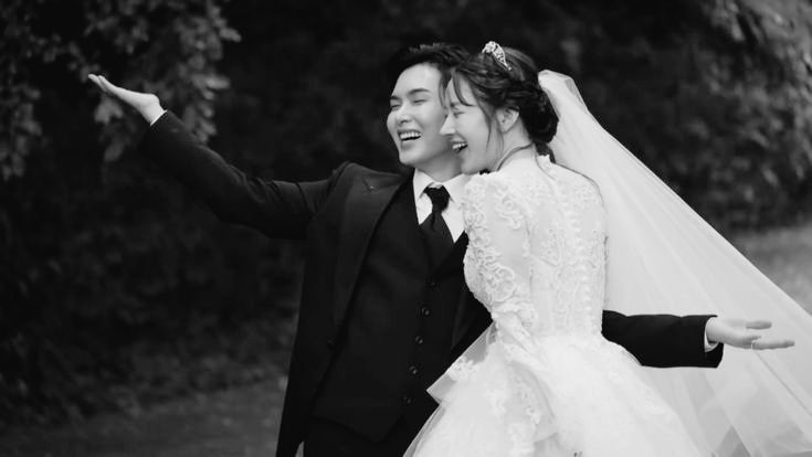 happy 1st anniv to this beautiful adorable couple. many more years to come love birds 💗💗💗💗