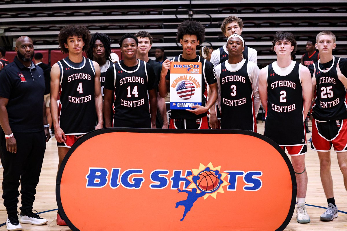 BigShotsGlobal's tweet image. #BIGSHOTS #NCMEMORIAL

🏆16U CHAMPIONSHIP🏆

Strong Center Kinard 59
MVP Ryan Finerghty 17
Corey Kinard III

NC Invasion 48
Jayden Williams 15
Kyrell Evans 14