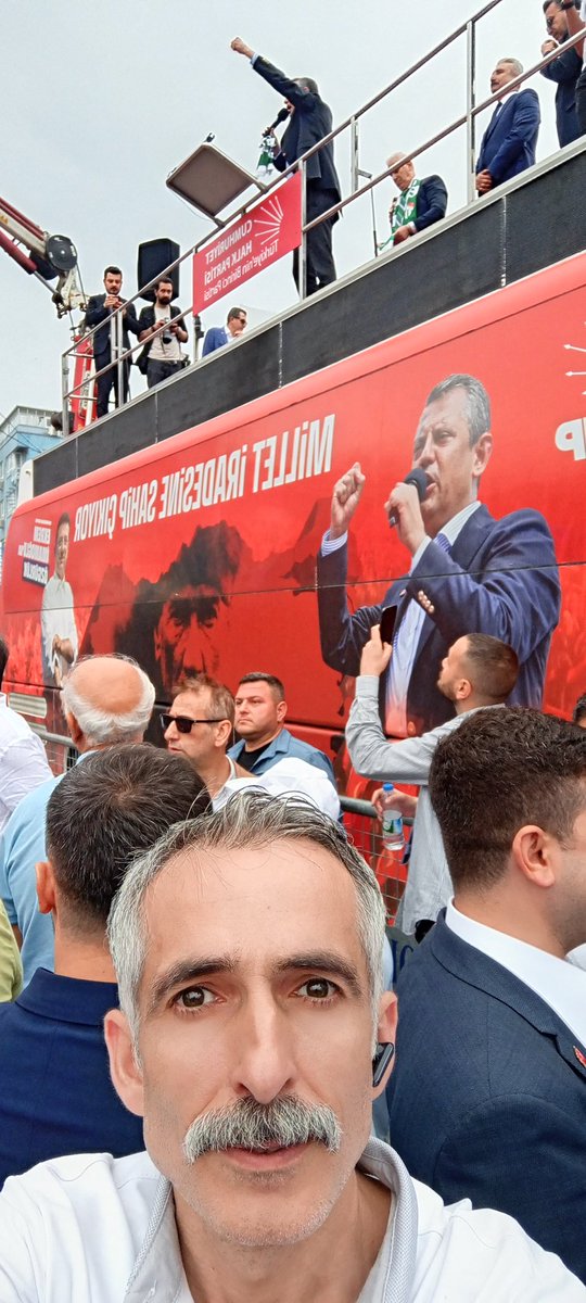 BURSA ÇSSM DERNEGİ (@cssmbursa) on Twitter photo Herzaman yanımız da olan Bursa mızın Sayın Vekili <a href="/mvhasanozturk/">Hasan ÖZTÜRK</a> Bir kes daha bir araya gelerek hem miting lerine katkı sağladık hemde magduriyetimizin duyulmasına vesile olduk
<a href="/brahimelikkaya8/">İBRAHİM</a>
<a href="/Bursacssmderneg/">Fatih Yeniay</a>
<a href="/Mehmet27056/">ÇSSM MEHMET TURNA BURSA</a>
<a href="/ycelltaskin16/">Yücel TAŞKIN</a>
#StajyerinHesapGünüSandık Herzaman yanımız da olan Bursa mızın Sayın Vekili <a href="/mvhasanozturk/">Hasan ÖZTÜRK</a> Bir kes daha bir araya gelerek hem miting lerine katkı sağladık hemde magduriyetimizin duyulmasına vesile olduk
<a href="/brahimelikkaya8/">İBRAHİM</a>
<a href="/Bursacssmderneg/">Fatih Yeniay</a>
<a href="/Mehmet27056/">ÇSSM MEHMET TURNA BURSA</a>
<a href="/ycelltaskin16/">Yücel TAŞKIN</a>
#StajyerinHesapGünüSandık