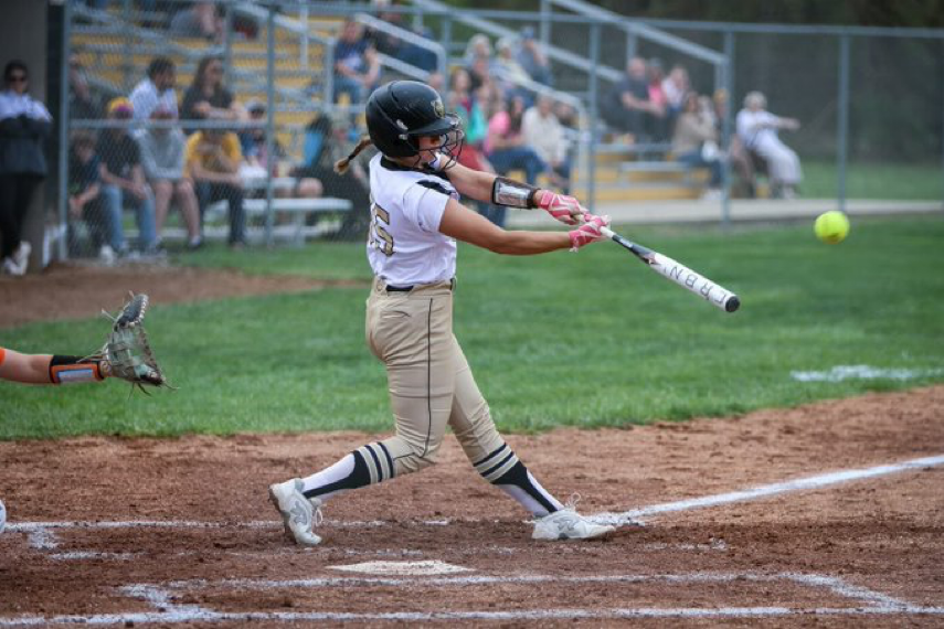 hank π°π· (@brian_haenchen) on Twitter photo Big performance for <a href="/SHSsoftball_/">Shelbyville Softball</a>'s <a href="/addisonstienek1/">addison stieneker</a> vs. Cathedral. She went 3-for-3 with two homers, five RBI, two runs scored and a walk in a 9-7 win. She's got 57 hits, 49 RBI and 14 homers this season.
Gracie Crafton allowed just four earned runs and K'd five over 7 innings. Big performance for <a href="/SHSsoftball_/">Shelbyville Softball</a>'s <a href="/addisonstienek1/">addison stieneker</a> vs. Cathedral. She went 3-for-3 with two homers, five RBI, two runs scored and a walk in a 9-7 win. She's got 57 hits, 49 RBI and 14 homers this season.
Gracie Crafton allowed just four earned runs and K'd five over 7 innings.