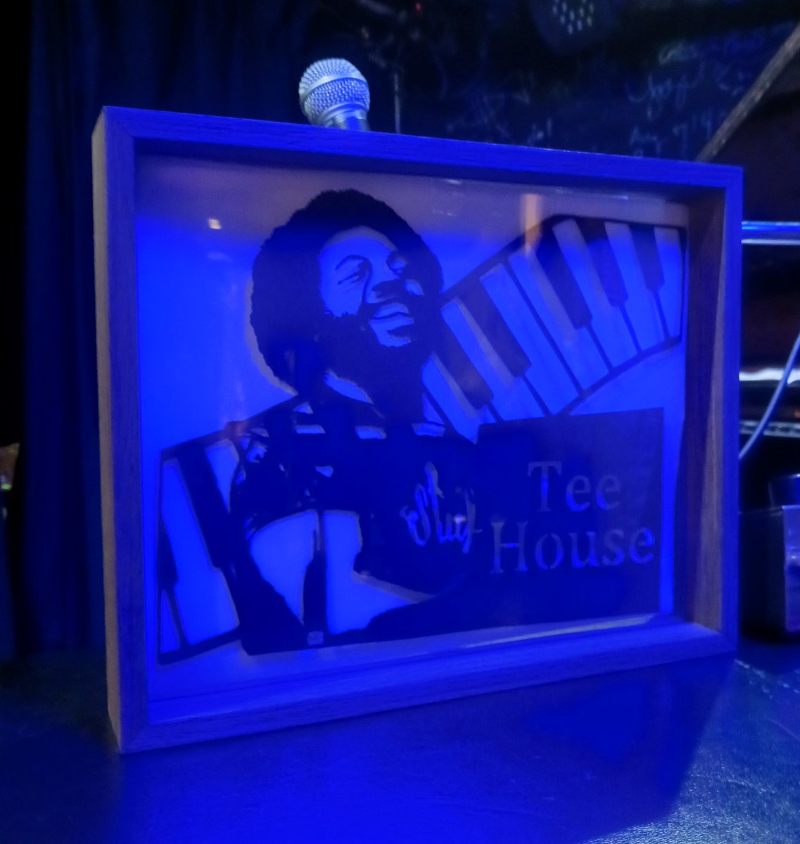 kaeruiwa1963's tweet image. Tribute to RICHARD TEE Tour 2025  #Stuff #スタッフ 
京都のRAGに来たのは2年ぶり？
スタッフのクリス・パーカーさん  🥁😙