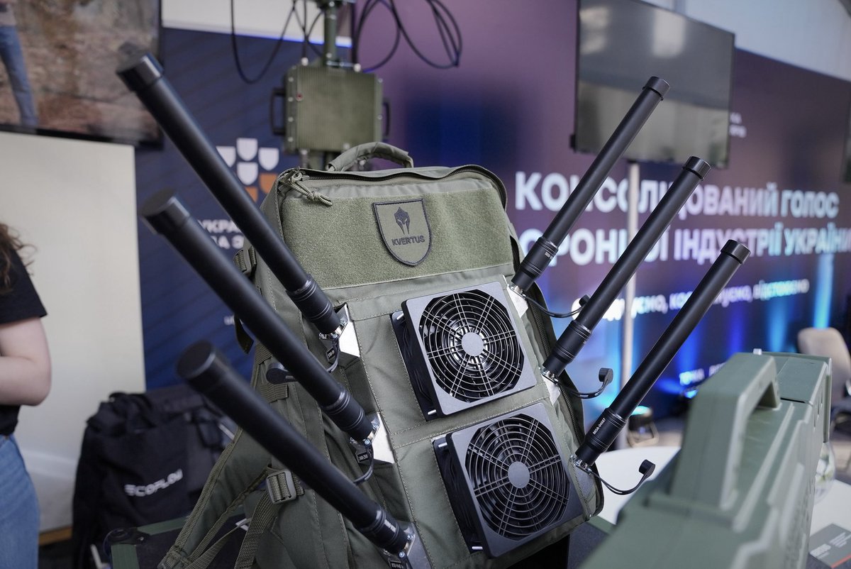 Зона «Розумна сила» на Фестивалі карʼєри у Києві
ЗБРОЯ - розумна сила🇺🇦🦾