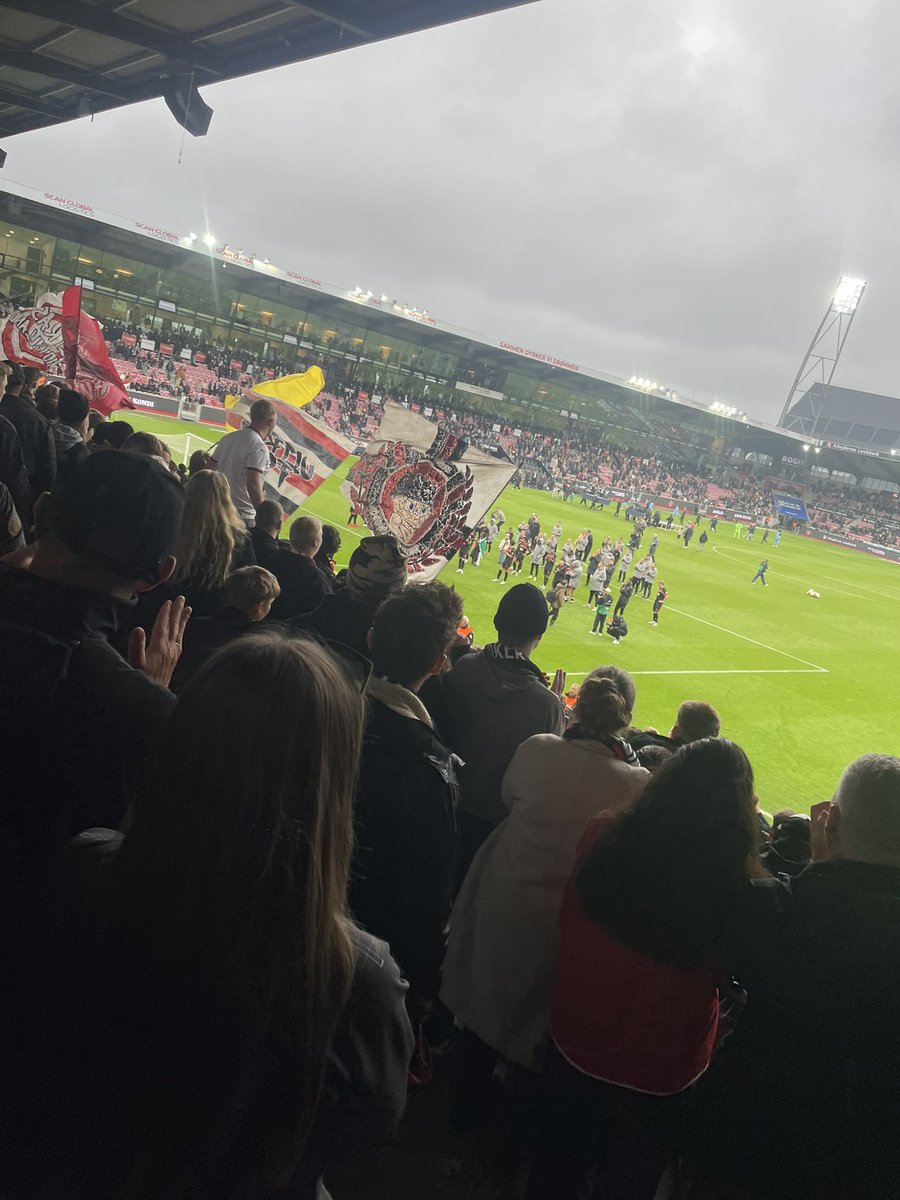 🎶Min kærlighed ville ikke forsvinde, selv når det gør ondt🎶⚫️🔴 #midtjylland