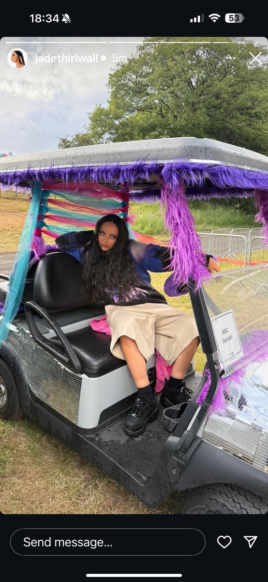 jadesheadache's tweet image. JADEEEEE #BigWeekend