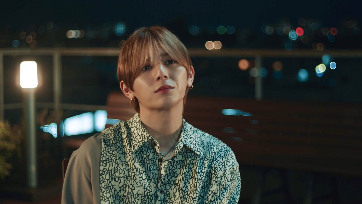 サナディーン、謝罪。
代理店に出した案って、これだったんですね...

#ダメマネ #山田涼介