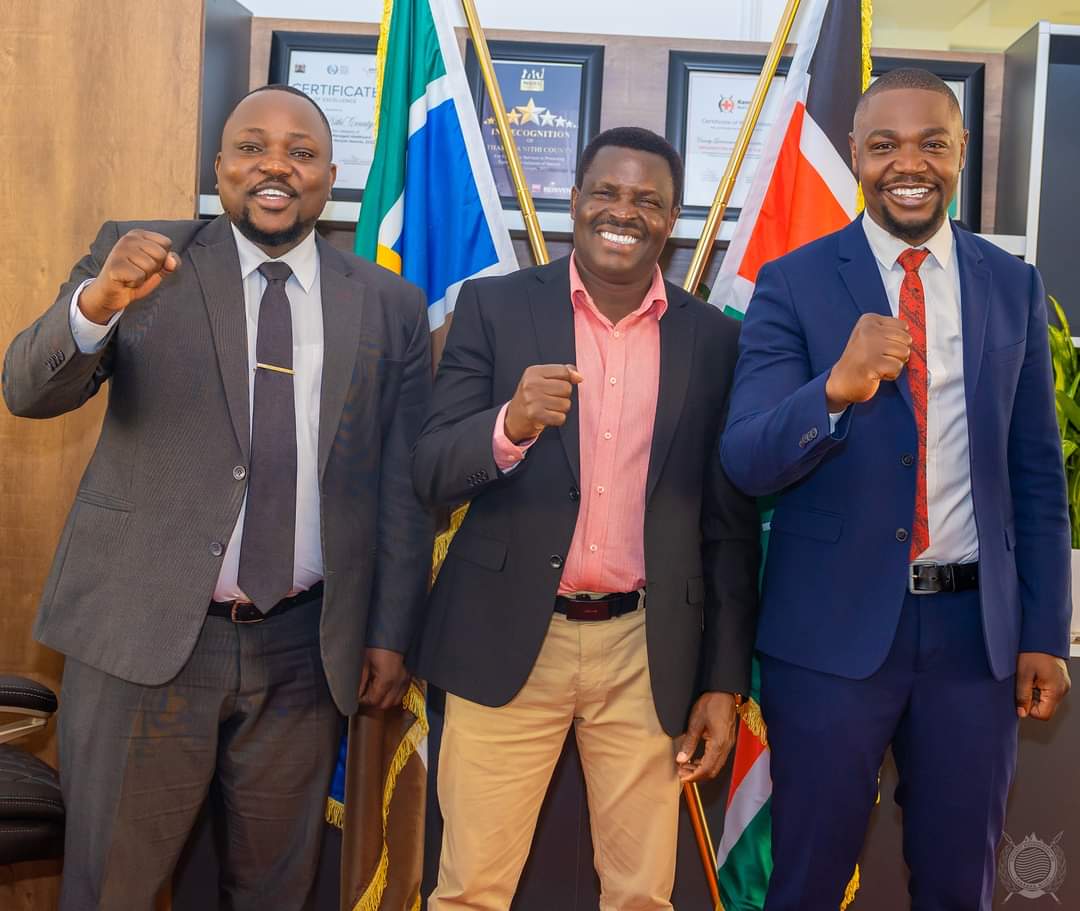 Dr.Kenedy Kasamba. (@drkenmuuo) on Twitter photo Show me a bigger more resilient team of unionists. We are not where we exactly want to be as a Union but <a href="/kmpdu/">KMPDU</a> SG and DSG <a href="/Davji/">Davji Bhimji Atellah</a> and <a href="/MiskellahMD/">Daktari ya Wanawake</a> have done an amazing job. Dealing with this "Most advised govt in the world" is no joke. Long live the Union. Show me a bigger more resilient team of unionists. We are not where we exactly want to be as a Union but <a href="/kmpdu/">KMPDU</a> SG and DSG <a href="/Davji/">Davji Bhimji Atellah</a> and <a href="/MiskellahMD/">Daktari ya Wanawake</a> have done an amazing job. Dealing with this "Most advised govt in the world" is no joke. Long live the Union.