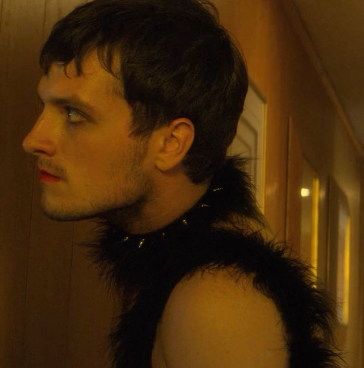 Josh lost all his dignity when he acted in Future Man