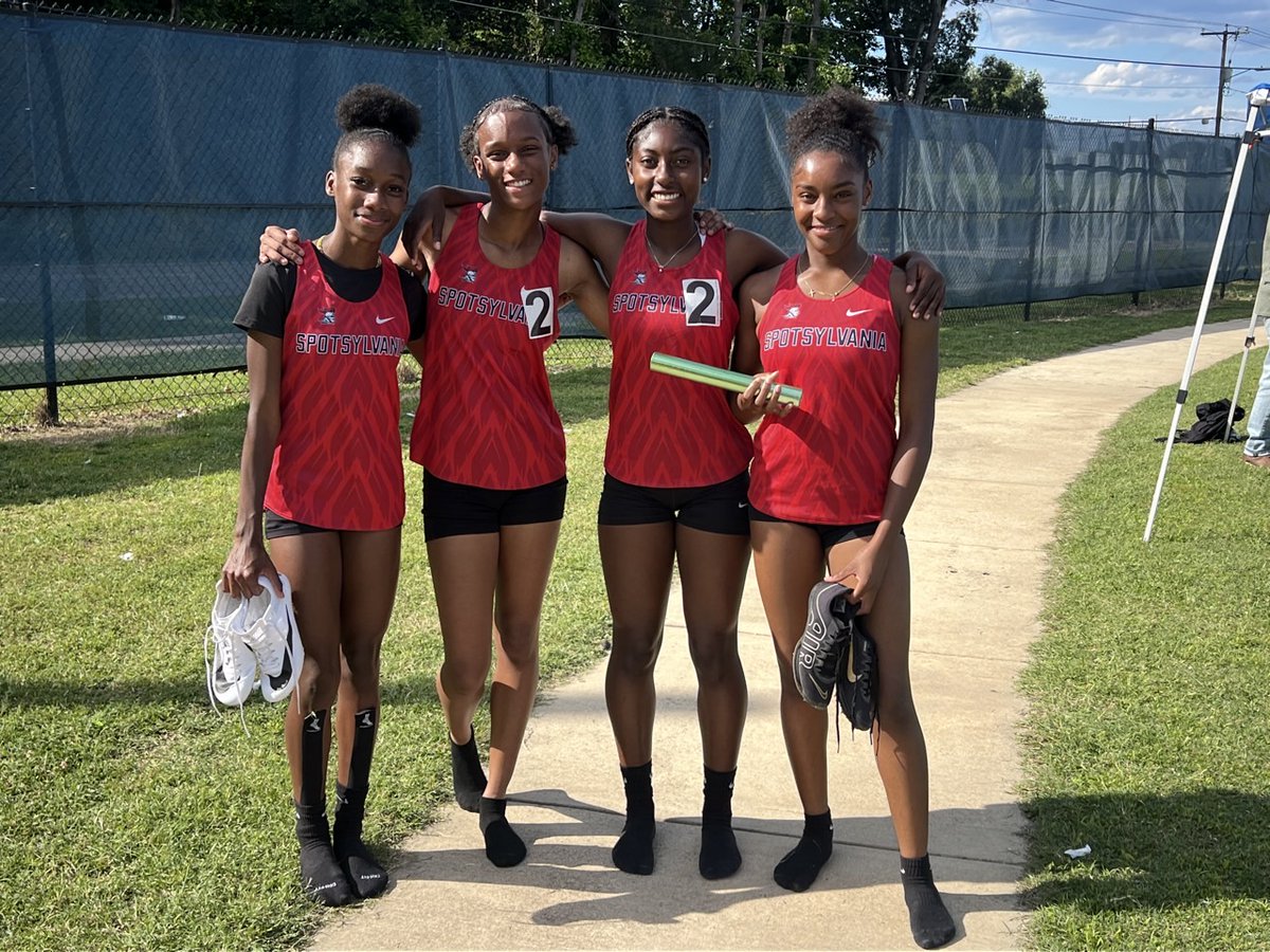 Headed to states (400M) and I've got my girls with me (4x400M). See you soon <a href="/Liberty_XCTF/">Liberty XC & TF</a> <a href="/FLSVarsity/">FLS Varsity</a> <a href="/Athletes540/">540 Athletes</a>