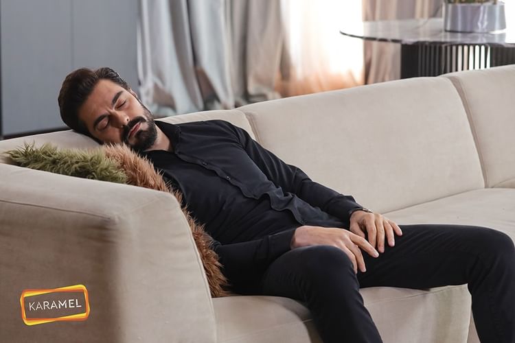 📍Mention Etkinliği  6

🎯 Hedef : 1000 Ment
                 Bol Rt Bol Fav 

✅ Etiket

HalilİbrahimCeyhan
#HalilİbrahimCeyhan