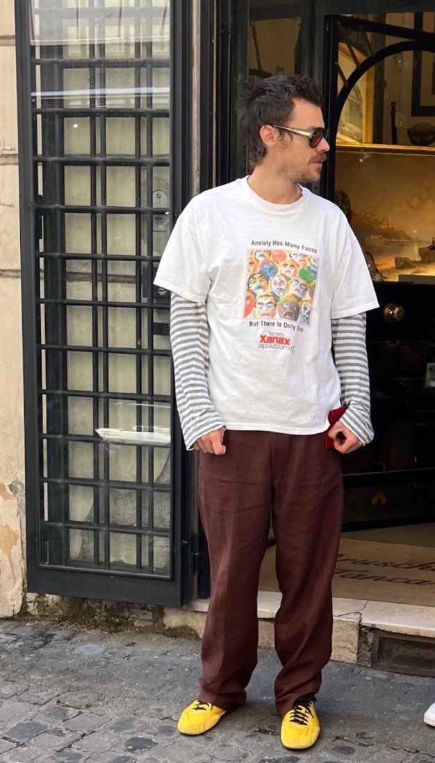 bestharrysbr's tweet image. Harry na Italia, recentemente!

via caterina_monda1