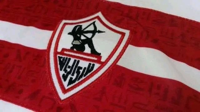 HanyAbdalla7474's tweet photo. اعملوا حسابكم من دلوقتي ان النادي دا حرفيا انتهي وهيكون زي اسي ميلان وزي اياكس ليهم ماضي ف دوري الأبطال وبعد كده ماتوا وهتكون فريق ماضي مع الوقت زيه زي الافريقي ومازيمبي ف افريقيا هما بيقعوا تدريجيا ومحدش واعي للكلام دا جماهير بتشجع بيراميدز عشان تغيظ الاهلاويه وميعرفوش انها ضربه هتكسر ناديهم لو بيراميدز كسب البطوله وهيسيطر هو والاهلي السنين الجايه بعد ما فريق حديث الانشاء بقاله ٧ سنين بس هياخد افريقيا وهو مش عارف بقاله ٢٣ سنه يقربلها و ٣ سنين علي التوالي مبيصعدلهاش 🤝