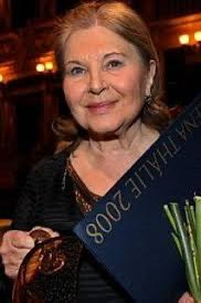 Dnes dopoledne zemřela ve věku 96 let v Mělníku herečka Marie Tomášová. Čest její památce!