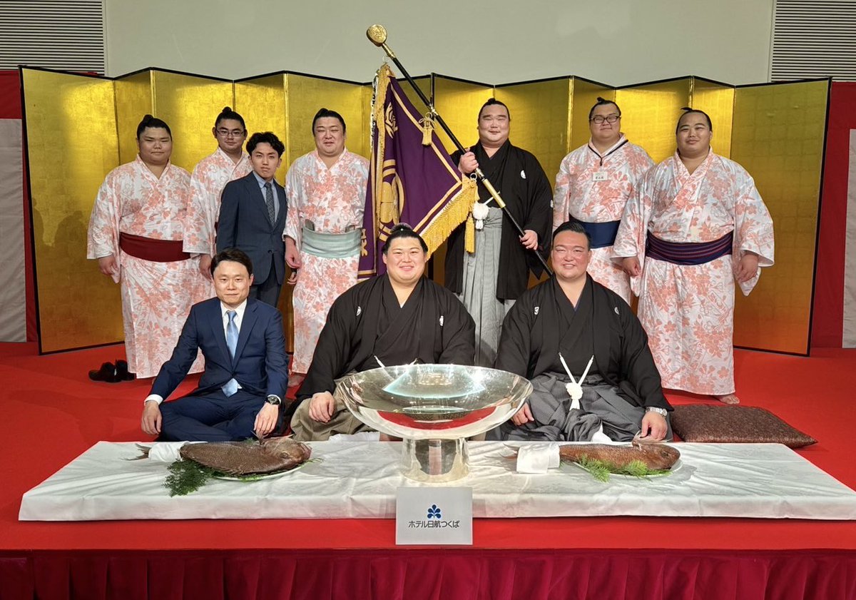 nishonosekibeya's tweet photo. 15日間応援ありがとうございました‼️
#二所ノ関部屋 #大の里 ＃sumo #五月場所 https://t.co/AXhwPzg8an