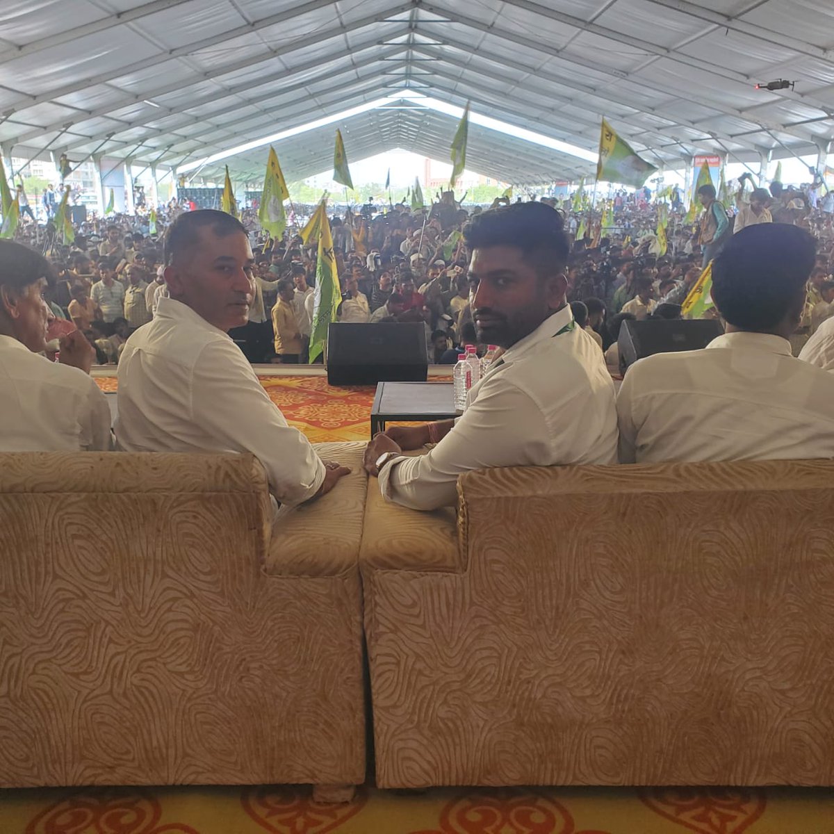 Than Singh Doli (@dolithansingh) on Twitter photo рд╕рд░рдХрд╛рд░реЗ рдЭреБрдХрддреА рд╣реИ рдмрд╕ рдЭреБрдХрд╛рдиреЗ рд╡рд╛рд▓рд╛ рдЪрд╛рд╣рд┐рдП HB Boss ЁЯТкЁЯТкЁЯТп
<a href="/hanumanbeniwal/">HANUMAN BENIWAL</a> <a href="/DoliThansingh/">Than Singh Doli</a> <a href="/Rajuramkhoja52/">Rajuram Khoja</a> <a href="/ajmera_gajendra/">ЁЭРЖЁЭРАЁЭРЙЁЭРДЁЭРНЁЭРГЁЭРСЁЭРА ЁЭРАЁЭРЙЁЭРМЁЭРДЁЭРСЁЭРА</a> <a href="/VijayBeniwal_/">Vijaypal Beniwal</a> рд╕рд░рдХрд╛рд░реЗ рдЭреБрдХрддреА рд╣реИ рдмрд╕ рдЭреБрдХрд╛рдиреЗ рд╡рд╛рд▓рд╛ рдЪрд╛рд╣рд┐рдП HB Boss ЁЯТкЁЯТкЁЯТп
<a href="/hanumanbeniwal/">HANUMAN BENIWAL</a> <a href="/DoliThansingh/">Than Singh Doli</a> <a href="/Rajuramkhoja52/">Rajuram Khoja</a> <a href="/ajmera_gajendra/">ЁЭРЖЁЭРАЁЭРЙЁЭРДЁЭРНЁЭРГЁЭРСЁЭРА ЁЭРАЁЭРЙЁЭРМЁЭРДЁЭРСЁЭРА</a> <a href="/VijayBeniwal_/">Vijaypal Beniwal</a>
