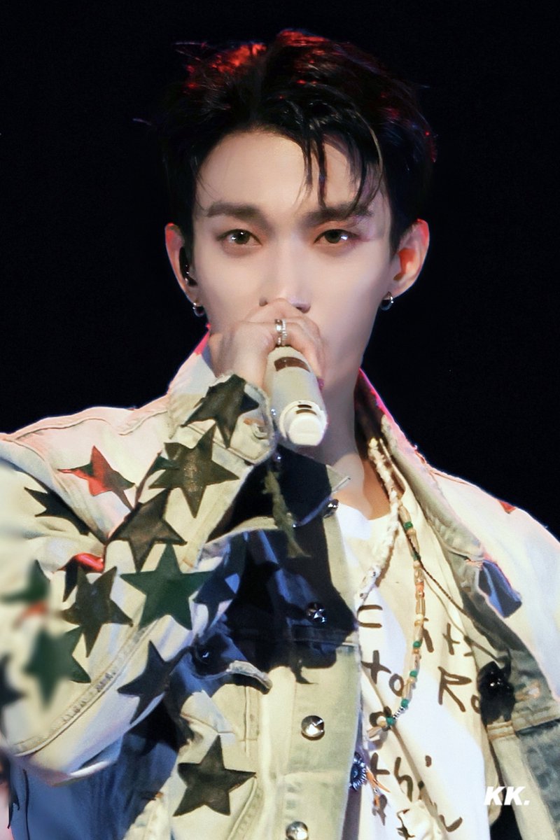 KK0_0218's tweet photo. ❤️‍🔥
250525 B-DAY BURST Stage @잠수교

#도겸 #DK #ドギョム #DOKYEOM
#SEVENTEEN #세븐틴 https://t.co/QEkW8mA0Pq