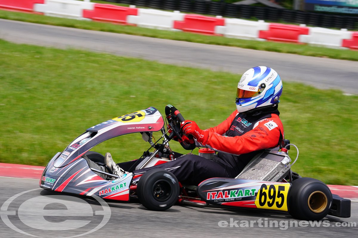 eKartingNews's tweet photo. #EKNatSKUSA #SpringNats2025
Master Shifter Sun. Qualifying
1. Scott Hargrove – 53.691
2. Pierce Baldus
3. Skitchy Barnes
4. Scott Presti
5. Larry Pegram
6. Justin Kelly
7. Tyler Guilbeault
8. Cameron Cassels
#MCC #karting https://t.co/FgFqb3gS5d