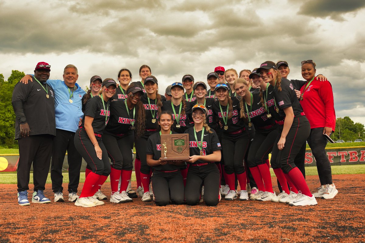 Emma Cope tweet media