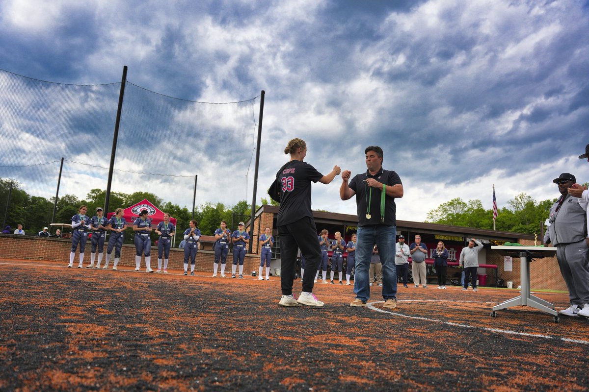 Emma Cope tweet media