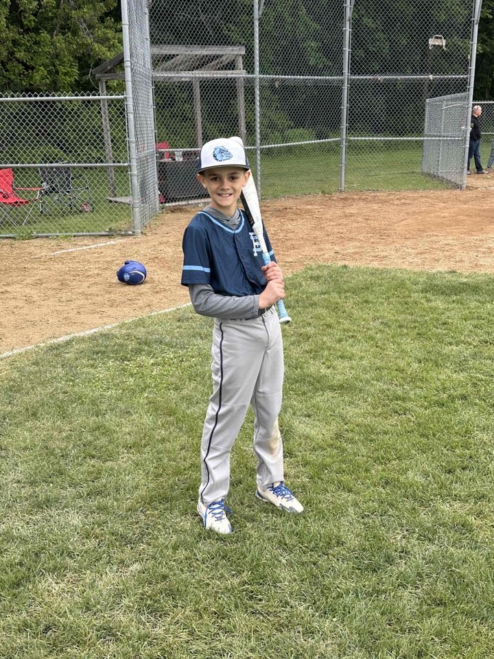 Final Game 1 - Fletcher Field 2
Franklin Bulldogs 10U 14
603 Bandits 10U 4

Player of the Game - Zach Holmes 
2-3 with Game winning rbi and threw 3 innings of 3 run ball￼